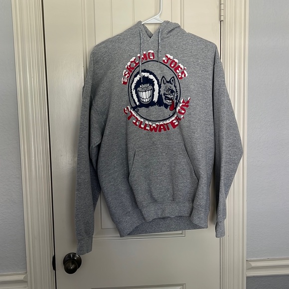 Gray, Eskimo joes Stillwater Oklahoma hoodie - Picture 1 of 3